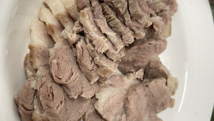 白切梅花肉