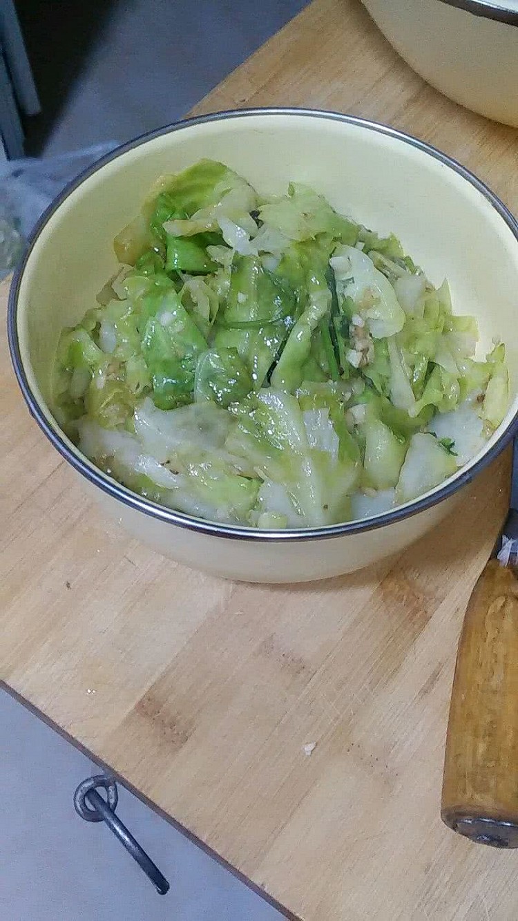 炒圆白菜的做法