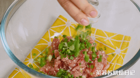 鸡蛋汉堡的做法图解4