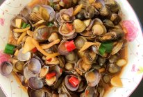 鲜椒炒沙蚬（蛤蜊，蚬子），一盘成本不到四块钱的下饭菜！的做法