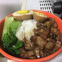 卤肉饭