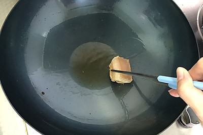 蒜苗回锅肉