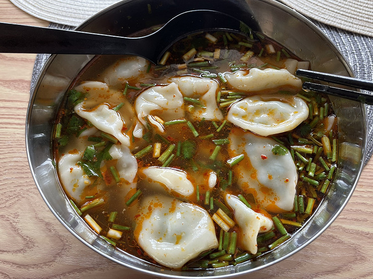 韭菜猪肉馅饺子的做法