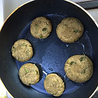 香菜玉米豆渣饼的做法图解4