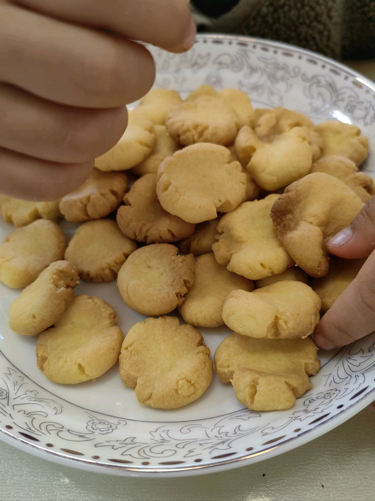 黄油蛋黄饼干-玛格丽特的做法