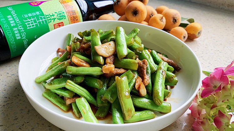 #李锦记X豆果 夏日轻食美味榜肉丝炒四季豆的做法