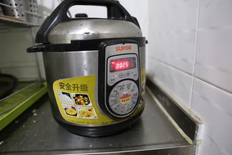 西红柿牛腩的做法图解6