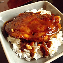 蜜汁鸡腿饭