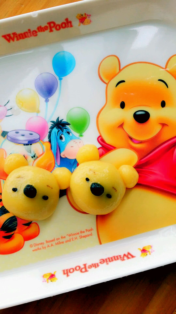 卡通汤圆----维尼芒果豆沙汤圆