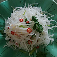 凉拌萝卜丝的做法图解1
