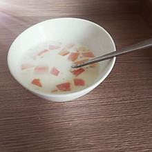 快手早餐:燕麦牛奶粥