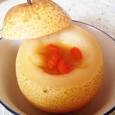 枸杞蜂蜜蒸梨