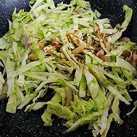 熟肉生蒜焖饼菜的做法图解3