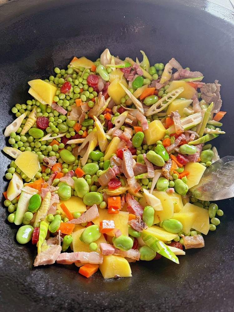 人间烟火春天的仪式感美味野米饭的做法