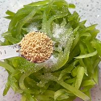 凉拌莴笋的做法图解12