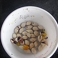 白果猪肚汤的做法图解3