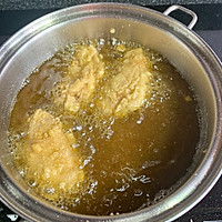 媲美KFC的香辣蒜香炸鸡的做法图解3