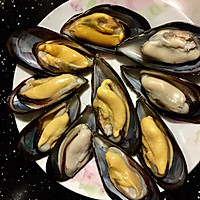 蒜蓉粉丝青口贝的做法图解2
