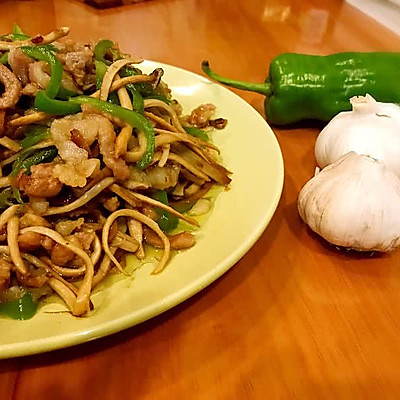 茶树菇炒肉丝