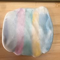 彩虹螺旋蛋黄酥的做法图解4