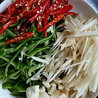 李孃孃爱厨房之一一青椒炒牛肉丝的做法图解4
