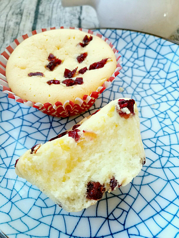 淡奶油蔓越莓全蛋蛋糕