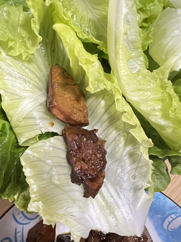 生菜包鸡肉的做法