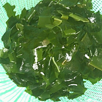 海带菌菇肉丸子汤的做法图解2