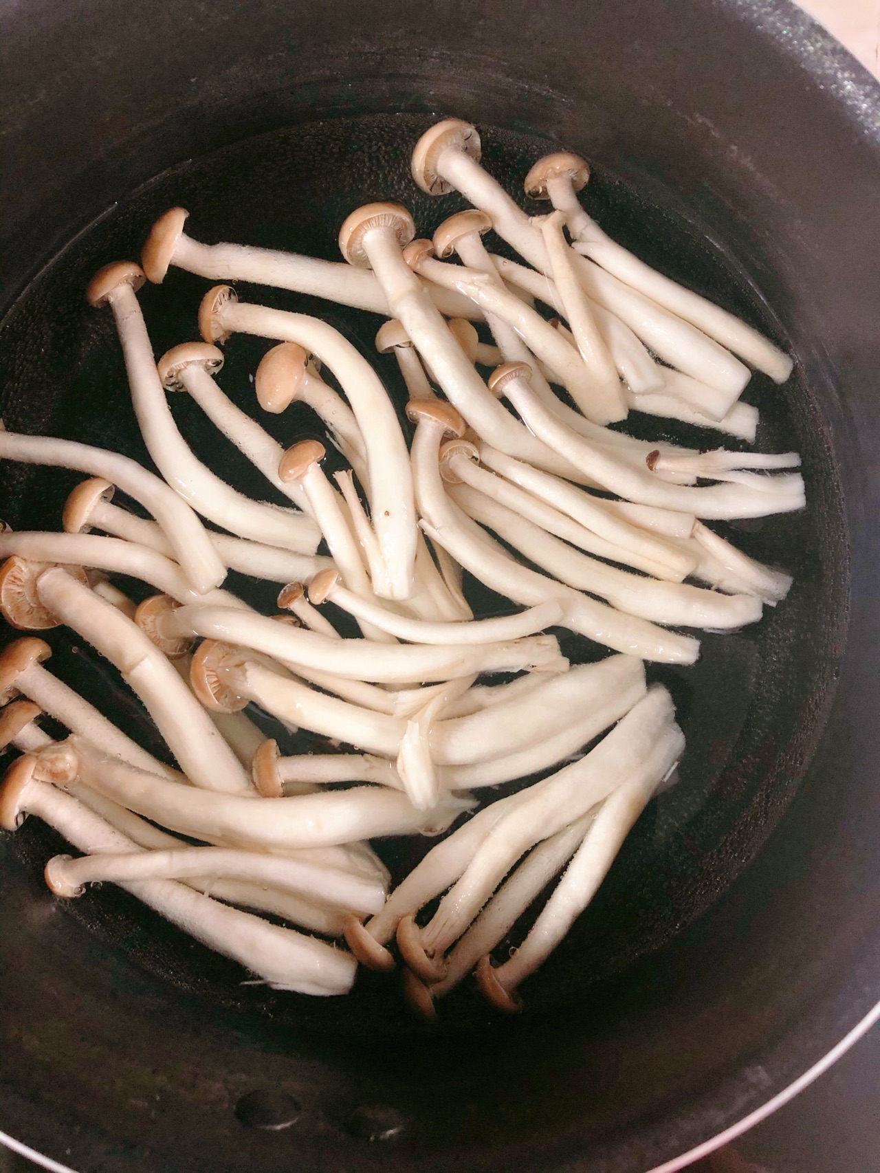 凉拌蟹味菇怎么做_凉拌蟹味菇的做法_豆果美食