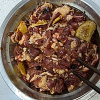 牛肉蒸千张的做法图解1