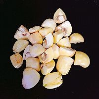 口蘑虾仁烩芦笋的做法图解6