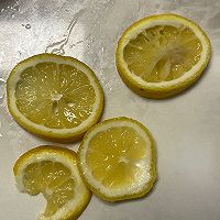 夏日清爽柠檬水的做法图解1