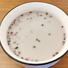 红枣红豆薏仁热牛奶-GOURMETmaxx