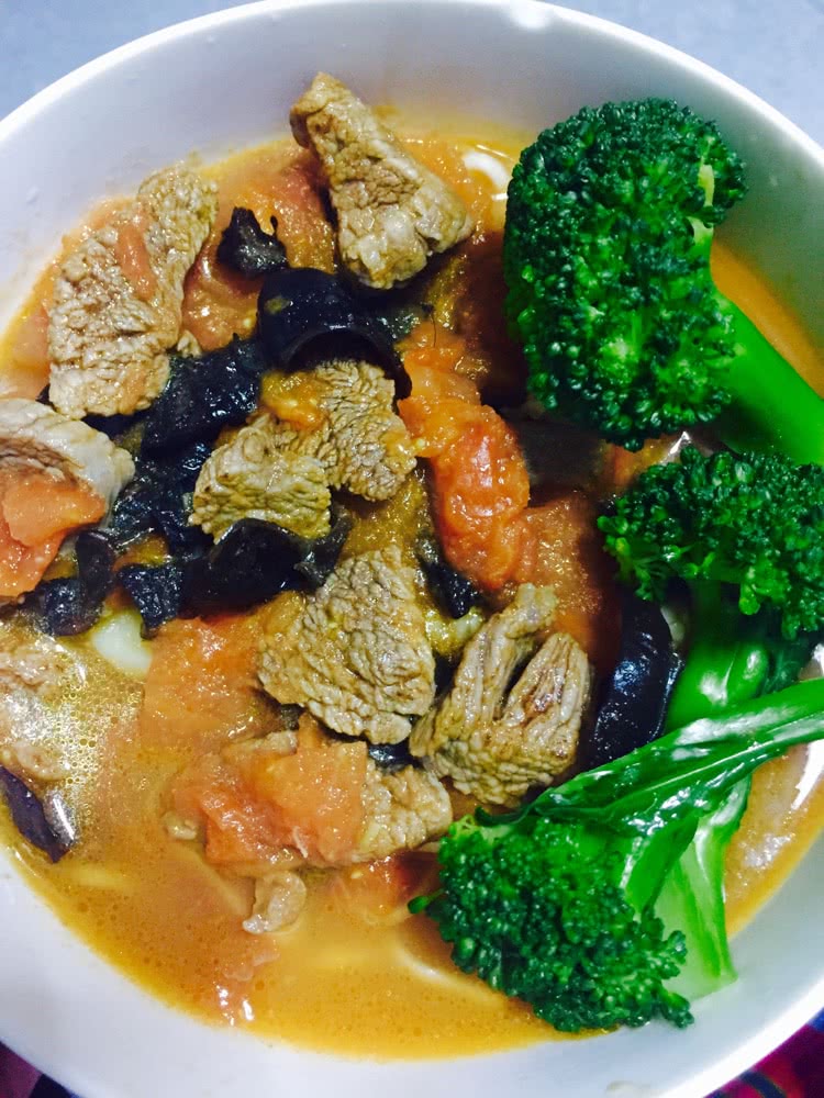 西红柿牛肉面的做法图解5