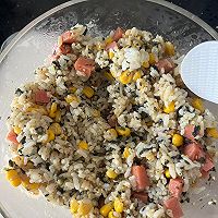 玉米海苔火腿饭团的做法图解4