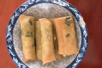 韭菜鸡蛋春卷