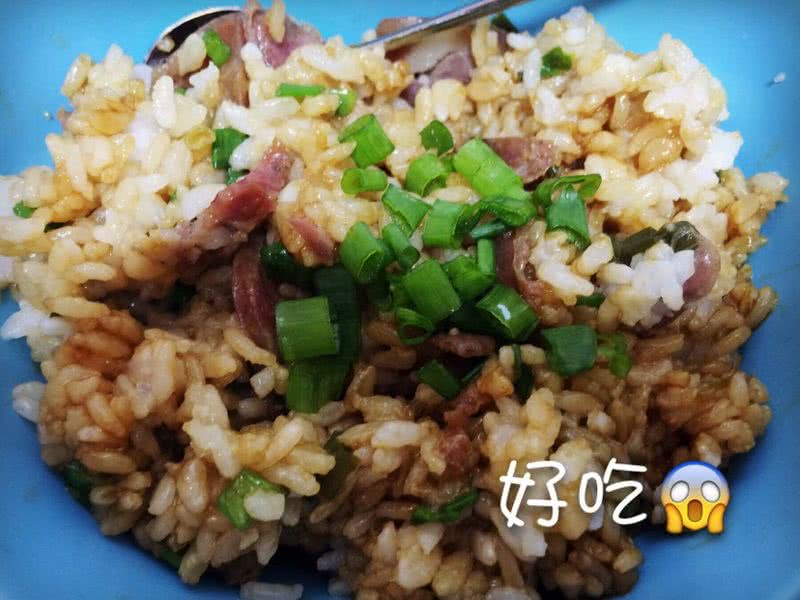 腊肉煲仔饭（电饭锅版）