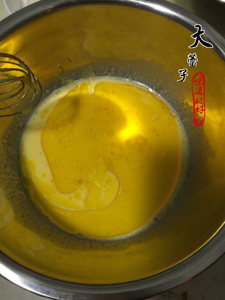 新手8寸戚风蛋糕的做法图解4