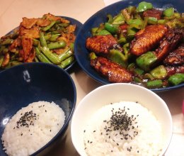 【超下饭】酱爆鸡翅的做法
