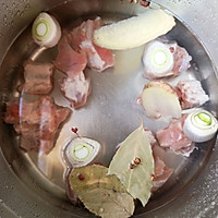 酸菜排骨暖锅的做法图解8