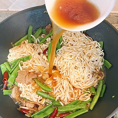 豆角焖面