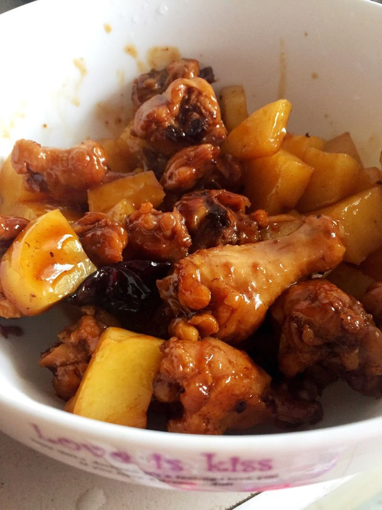 土豆焖鸡块的做法