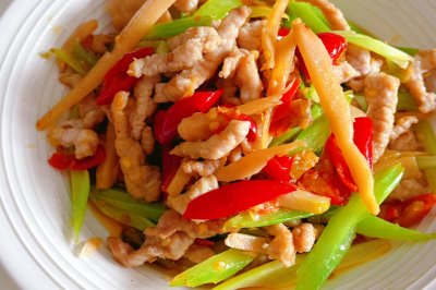 泡椒肉丝