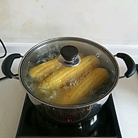 水煮玉米的做法图解5