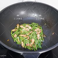 五花肉焖豆角的做法图解8