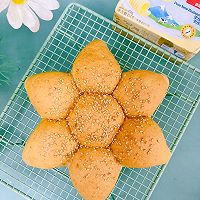 #春日露营 易享“佳”味 #芝麻全麦六角星面包的做法图解11