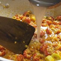 家乐酱道味版小龙虾意面/热狗的做法图解9