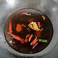 大骨头炖酸菜的做法图解4