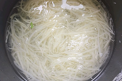 酸辣土豆丝