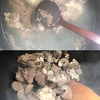 羊肉石橄榄滋补汤的做法图解2